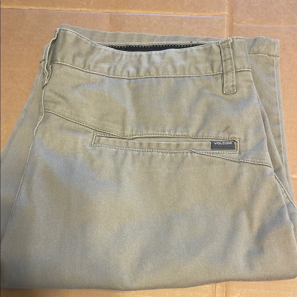 Volcom Men's Tan Shorts Lot